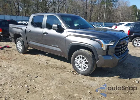 2024 Toyota Tundra Sr5 z USA, uszkodzony, nr VIN 5TFLA5DB6RX174128